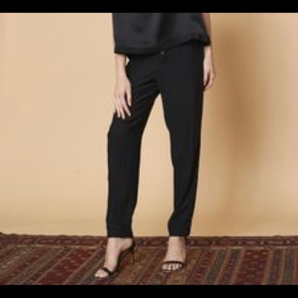 NWT Maison de Papillon Hedy 100% Silk - Picture 3 of 6